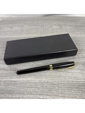 Parker Sonnet Gloss Black Lacquer Ballpoint Pen Gold Trim France